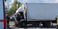 Один человек погиб и 10 пострадали в ДТП с автобусом и грузовиком в Кузбассе - M24.Ru