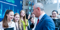 Выпускникам вручили золотые медали - Калужская неделя