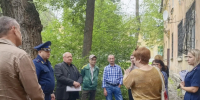 Исполняющий обязанности руководителя следственного управления провел выездной прием по обращению граждан о расселении из аварийного дома - Следственный комитет