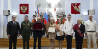 Георгий Филимонов передал медаль «Золотая Звезда» Героя Российской Федерации семье погибшего вологжанина - Правительство Вологодской области