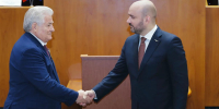 На заседании областного парламента губернатор Вячеслав Федорищев подвел итоги совместной работы и обозначил приоритеты - Волга Ньюс