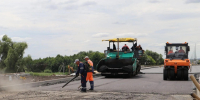 На проспекте Булатова в Курске началась укладка асфальта на мосту - РИА Курск