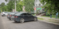 Большую парковку сделали для пациентов диспансера на Куйбышева в Брянске - БрянскToday.Ru