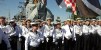 В Балтийске на борту эскадренного миноносца «Настойчивый»  прошла торжественная церемония вручения аттестатов выпускникам Кадетского морского корпуса Андрея Первозванного - Министерство по муниципальному развитию