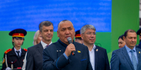 Депутаты Улан-Удэнского горсовета поздравили медалистов-выпускников - ИА Байкал Медиа Консалтинг