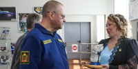 Перчатка от скафандра Александра Самокутяева передана пензенскому планетарию - ИА PenzaNews
