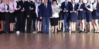 Ленинский округ Иркутска поставил рекорд по числу золотых медалистов - ИА ИркСиб