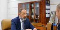 На двухсторонней встрече полпред Президента РФ в ПФО Игорь Комаров и губернатор Роман Бусаргин обсудили итоги развития Саратовской области - Правительство Саратовской области