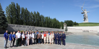 Волгоград встретил участников патриотической акции «Города-герои — города героев» - Газета Звезда