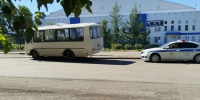Пенсионерка упала при выходе из маршрутки в Томске - News.VTomske.Ru