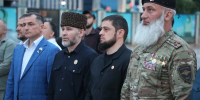 Вечный огонь памяти: в Грозном выложили силуэты из свечей в честь героев ВОВ - Министерство по национальной политике