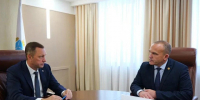 Встреча Губернатора Романа Бусаргина с вновь избранным главой Пугачевского района Алексеем Яниным. - Пугачёвский район