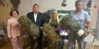 Владислав Зворыкин и Сергей Филин передали бойцам СВО маскировочные сети ручной работы - Справедливая Россия