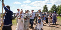 Литургией в Покровском храме открыли день деревни в Шотовой на Пинежье - Архангельская епархия