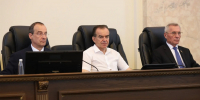Вениамин Кондратьев: При распределении бюджета безусловным приоритетом для нас остается поддержка жителей - Департамент информационной политики