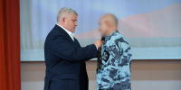 Александр Дронов поздравил ОМОН «Варяг» с годовщиной образования - Правительство Новгородской области