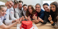 Сердечный флешмоб ко Дню медицинского работника - НИИ организации здравоохранения и медицинского менеджмента