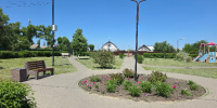 В Новоусманском районе в Орлово обновляют малые архитектурные формы в сквере Пескова - Новая Усмань Сегодня