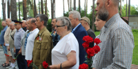Возложили цветы - Заводоуковский городской округ