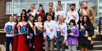 В Поронайске выпускникам Сахалинского политехнического центра № 3 вручили последние в этом году дипломы - ТИА Острова