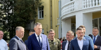 СЖД передала активистам Тутаевского отделения «Единой России» очередную партию автомобилей для фронта - Единая Россия