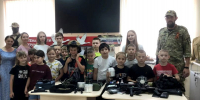 Память жива: в отделе краеведения Ремонтненской библиотеки почтили героев нашего времени - Газета Рассвет
