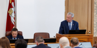 Принят закон об административной ответственности за нахождение и купание детей на водоёмах без присмотра взрослых - Законодательное Собрание