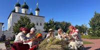Астраханцев приглашают отметить День семьи, любви и верности в Кремле - Научно-методический центр народной культуры