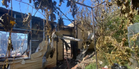 Пожар уничтожил дом многодетной семьи в Миллерово. - Kamensk24.Ru