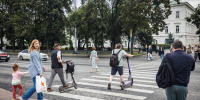 Число самокатчиков в уральской столице увеличилось почти в 4 раза, выросло и количество ДТП - Уральский рабочий