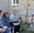 Социальная поддержка на дому: специалисты комплексного центра встретились с пожилыми жителями Шумерли - Министерство труда и соцзащиты