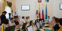Вице-губернатор Дмитрий Маслов и депутат Госдумы Александр Сидякин посетили Острогожский район - РИА Воронеж