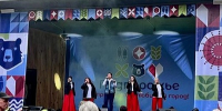 «СИЯЙ ТАК ЖЕ ЯРКО!»: РЕПОРТАЖ С ГЛАВНОЙ СЦЕНЫ И АЛЛЕЙ 70-ЛЕТНЕГО ЮБИЛЯРА - Газета Свирские огни