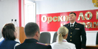 Что в телефоне у наркокурьера? Как транспортные полицейские расследуют преступления - Орская хроника