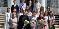 ВЫПУСКНИКАМ ГИМНАЗИИ ВРУЧИЛИ АТТЕСТАТЫ ОБ ОКОНЧАНИИ 9 КЛАССА - Ярославская епархия