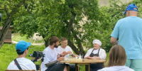Съёмки кулинарного трэвел-шоу «Повара на колесах» проходят в музее-заповеднике «Изборск» - Pln-Pskov.Ru