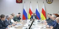 Сергей Меняйло провел совещание по обращению с твердыми коммунальными отходами - Администрация РСО-А