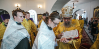 В Предтеченском храме митрополит Зиновий совершил Божественную Литургию и хиротесии во чтецы выпускников-семинаристов - Саранская епархия