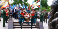 Саратовцы в Парке Победы почтили память земляков, погибших в зоне СВО - Газета Репортер