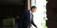 Дмитрий Демешин подвёл итоги рабочей поездки в Комсомольск-на-Амуре: решения по вузу и скверу приняты - AmurMedia.Ru