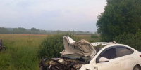 В людей, менявших на обочине колесо, влетела иномарка в Калужской области - Телерадиокомпания Ника
