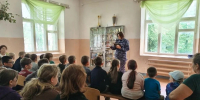 В Омутнинске сотрудница Росгвардии напомнила школьникам правила антитеррористической безопасности - Kirov.Online