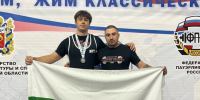 Три медали из Оренбурга: успехи курганских пауэрлифтеров на первенстве России - Область 45
