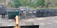 В Луганске проходит плановая замена контейнеров ТКО - Город Луганск
