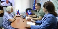 Александр Цыбульский провел прием граждан в общественной приемной «Единой России» в Устьянском округе - Пресс-центр Правительства