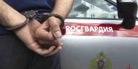 В пригороде Феодосии сотрудники Росгвардии задержали вооруженного топором правонарушителя - Росгвардия