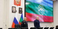Глава КЧР Рашид Темрезов принял участие в торжественном мероприятии, посвященном 90-летию Госавтоинспекции - Правительство Карачаево-Черкесской Республики