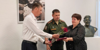 Передача государственных наград - Администрация г. Камышин