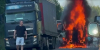 Очевидцы сняли на видео полыхающую фуру на трассе под Кировом - ProGorod.Ru