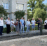 Татьяна Ердякова и Артем Коснырев помогли с благоустройством двора трех домов на проспекте Строителей - Справедливая Россия